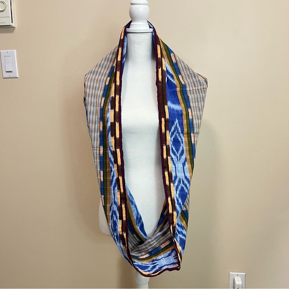 NWT Noonday Collection Cotton Infinity Scarf - Made in Guatemala - Picture 3 of 10